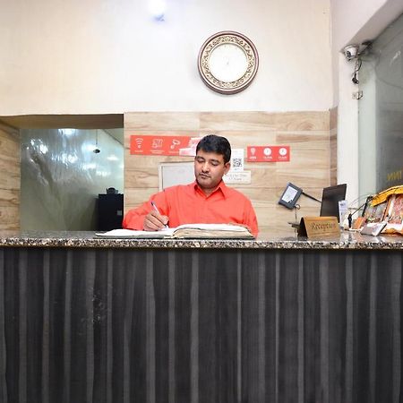 Oyo 29409 Hotel Best Sleep Inn ジャランダール エクステリア 写真